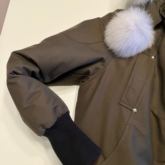Moose knuckle ORIGINAL DEBBIE BOMBER FUR size L - Picture 6 of 7